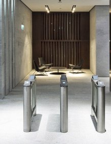 Система безопасности (контроль доступа, видеонаблюдение)