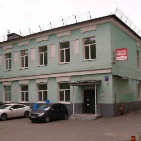 Наземная парковка