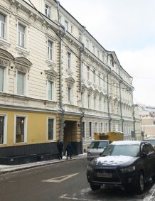 Наземная парковка