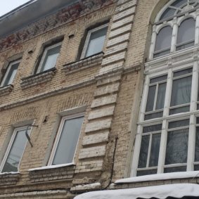 Высота потолков – 2,8–3,2 м