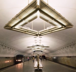 Метро «Тульская» 8 минут пешком