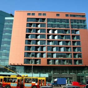 Современный дизайн с панорамным остеклением