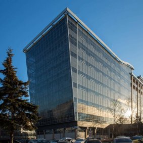 Современный стиль с панорамным остеклением