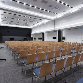  Конференц-залы и переговорные комнаты