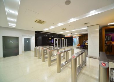 Пропускная система с электронными картами