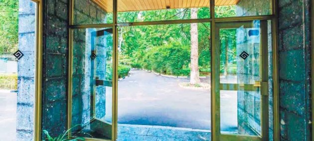 Высота потолков – 2,8–3,2 м