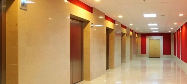 Высота потолков: 3,5–4,2 м