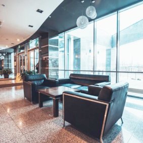 Панорамное остекление с солнцезащитными системами