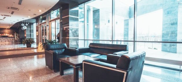 Панорамное остекление с солнцезащитными системами