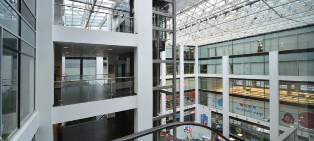 Современный стиль с панорамным остеклением