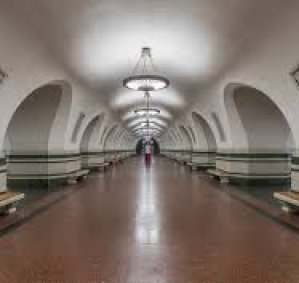 Метро «Алексеевская»	2 минуты пешком