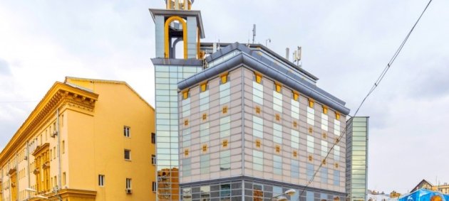 Фасад: энергоэффективное остекление с солнцезащитными системами