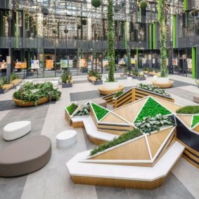 Высота потолков – 2,9–3,3 м