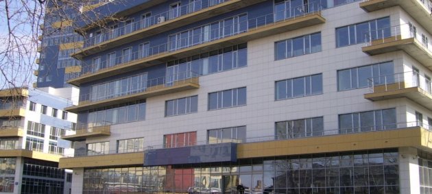 Энергоэффективные фасады с интеллектуальным затемнением