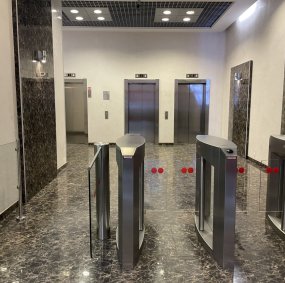 Высота потолков: 2,7–3,0 м