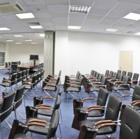 Конференц-залы и переговорные комнаты