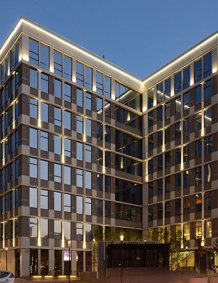 Private banking lounge