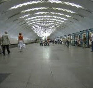 Метро «Перово» 8 минут пешком